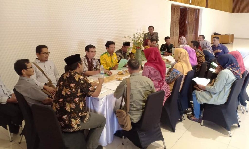 Rapat Pleno FTIK